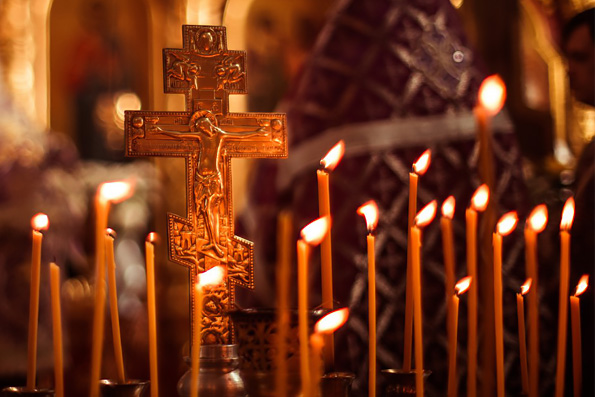 Разрешается ли поминовение усопшего, если 40 дней приходится на Пасхальную неделю?