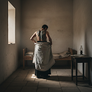 Как правильно относиться к недостойным поступкам священника в храме? Что делать, если из-за этого я потеряла возможность спокойно ходить на исповедь?