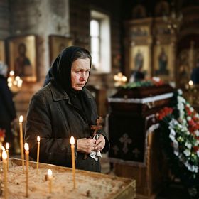 Как молиться за сына, которого признали погибшим, если есть сомнения в его смерти и в том, что в гробу был именно он?